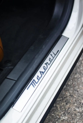 Maserati Ghibli cena 190000 przebieg: 74000, rok produkcji 2021 z Międzyrzecz małe 137